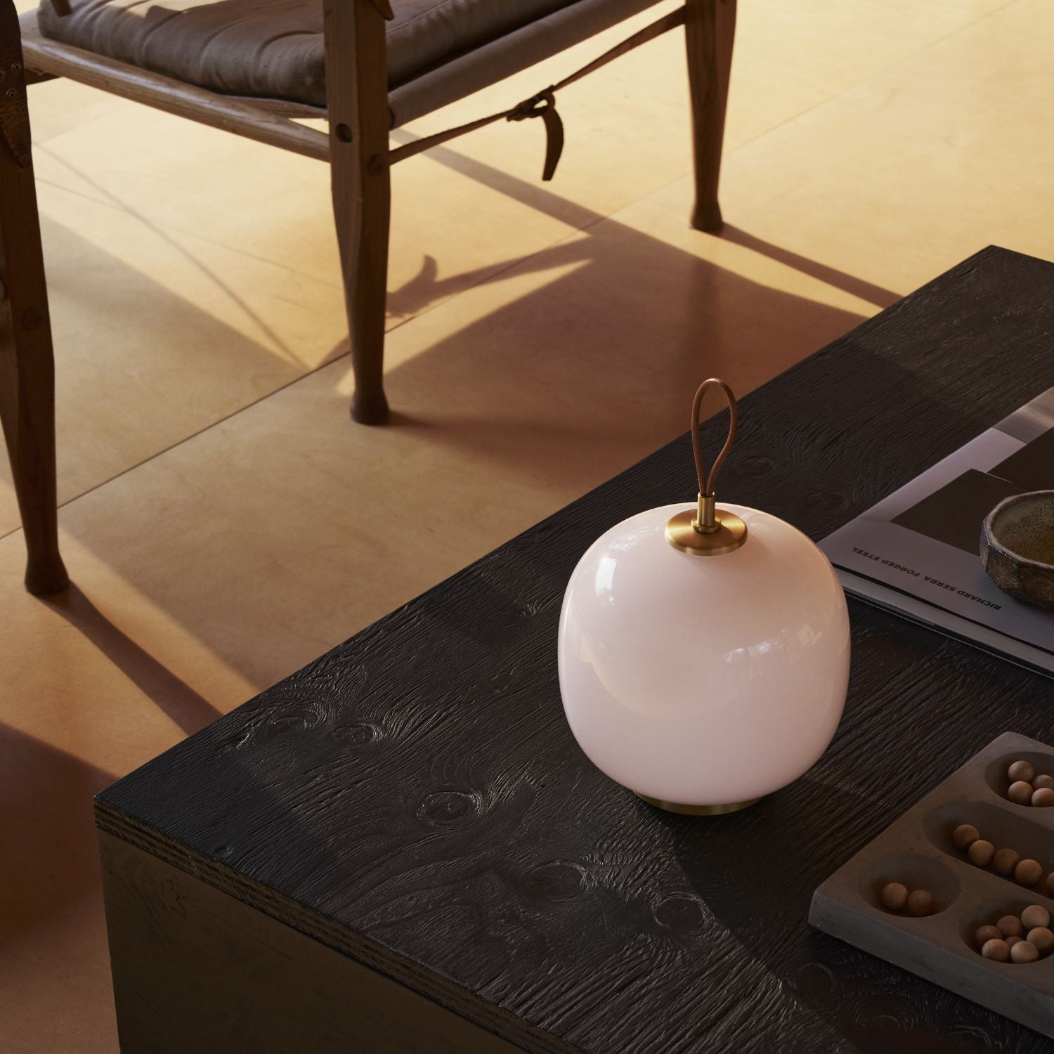 VL45 Radiohus Transportabel Bordlampe