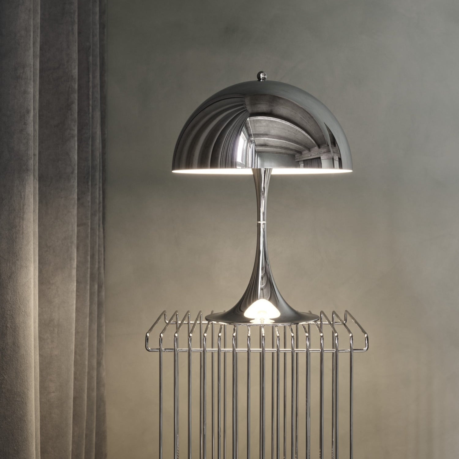 Panthella320  Bordlampe